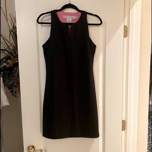 Gretchen Scott black v-neck dress small